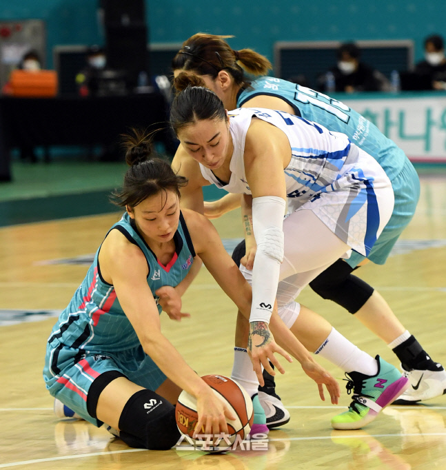 [포토] 신지현 '아차차'