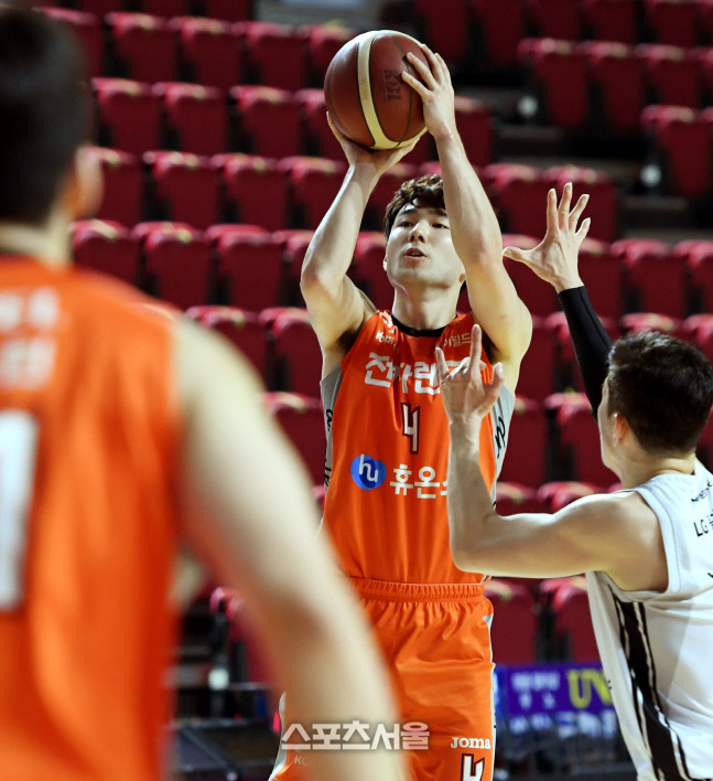 '1위→중위권' 매년 반복되던 전자랜드 순위, 올해는 다를까