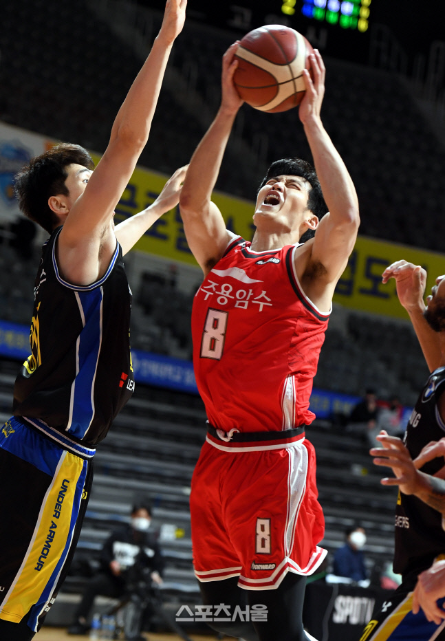 [포토] 최현민 '과감한 슛'