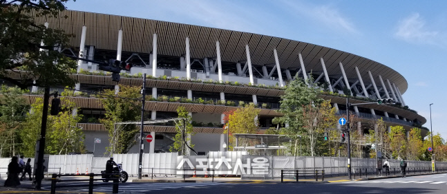 [신무광의 일본통신]코로나 기승 천황배 결승도 입장제한...올림픽 과연 열릴 수 있을까