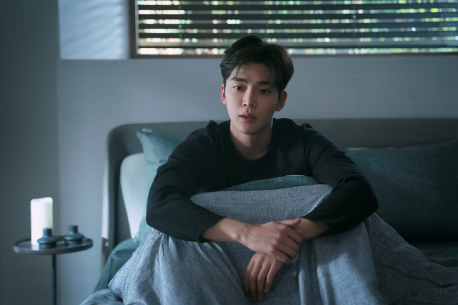 선배 그 립스틱 바르지 마요_로운  채현승 파헤치기