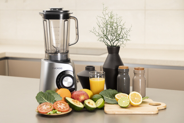 쿠쿠 '크로스컷 블렌더' 홈쇼핑 론칭기념, 가격 혜택+용기 추가 증정