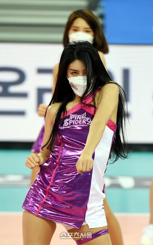 [포토] 치어리더 김연정 '카리스마 가득'