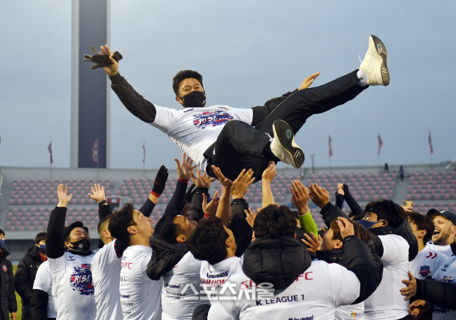 5년 전과 확연히 다르다, 승격팀 수원FC의 광폭 행보