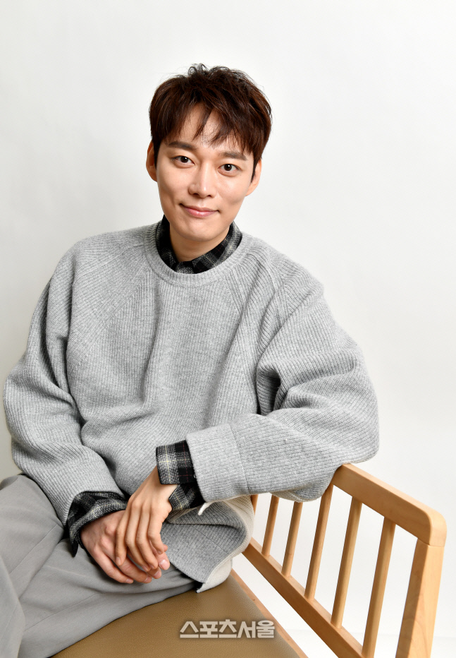 '심은진♥' 전승빈 측 "오늘 혼인신고, 예쁘게 살겠다..임신은 No!"