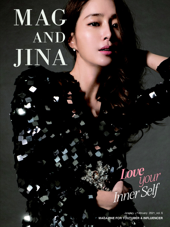 이민정, 반짝이는 여신 미모.."비비안 뮤즈 자부심"[★화보]