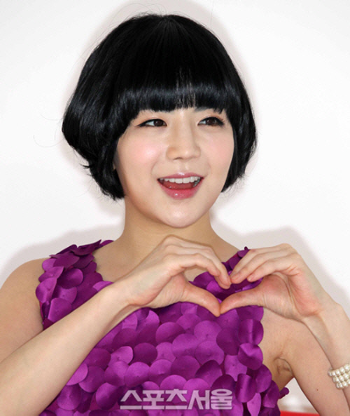 에이미, 5년만에 한국땅 밟는다…오는 20일 입국