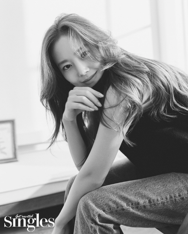 문채원