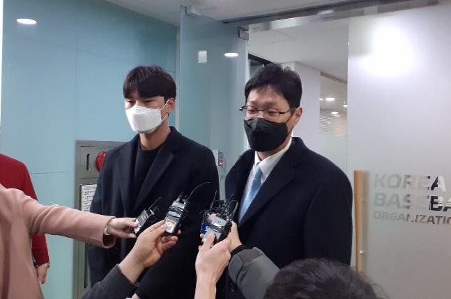 주권 에이전트, "연봉조정위원회 승리 원인? 유사 사례 강조"