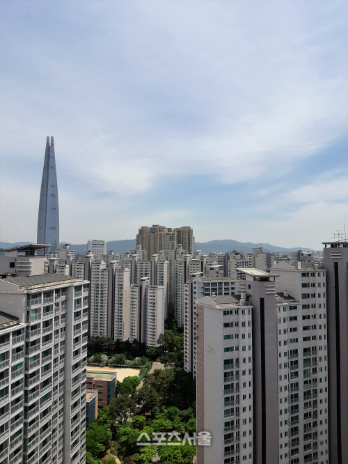 아파트 가격도 양극화...고가-저가 아파트 가격차 역대 최대
