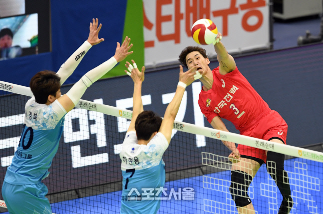 [포토]한국전력 박철우의 공격