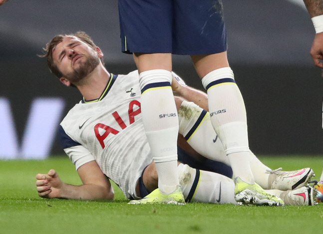 SOCCER-ENGLAND-TOT-LIV/REPORT