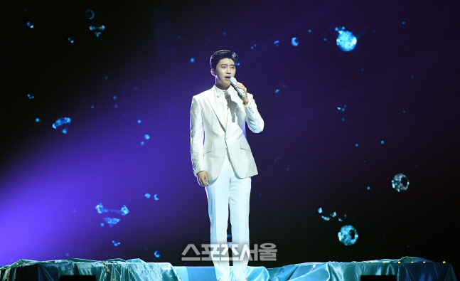 [포토]서울가요대상 무대에 오른 임영웅