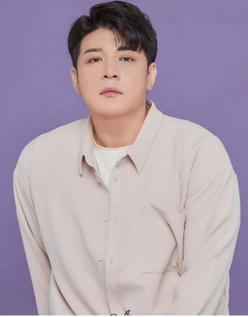 '37kg 감량' 신동, 물오른 미모에 자신도 감탄 "너무 잘 나와서 민망해"