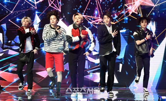 [포토]TXT 서울가요대상, 가슴 떨리는 무대