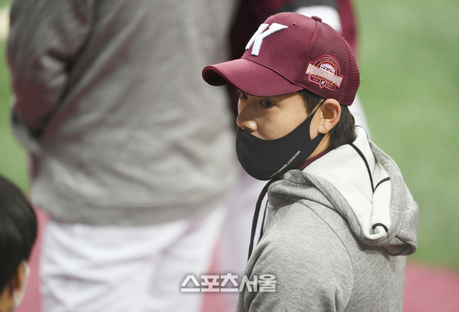 [포토]키움의 첫 훈련 참가한 이용규