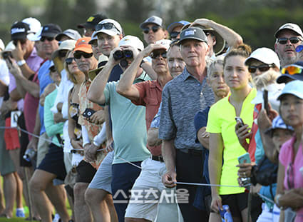 5일 열리는 PGA투어 피닉스오픈에 하루 5000명 입장 허용