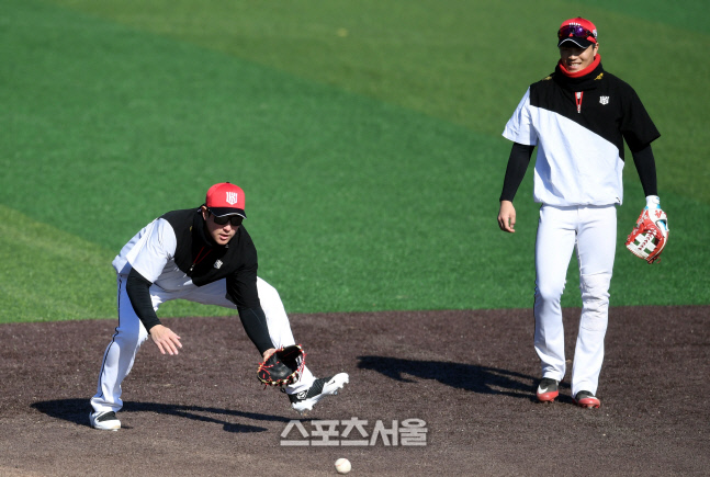 [포토] 황재균 '빠질 틈이 없어'