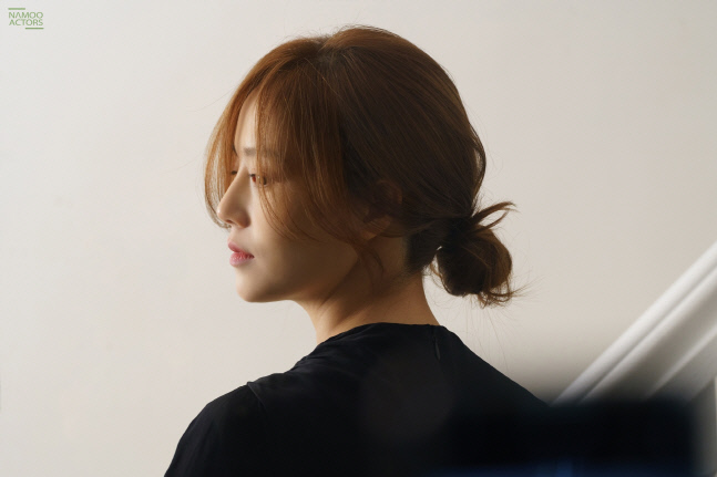 문채원