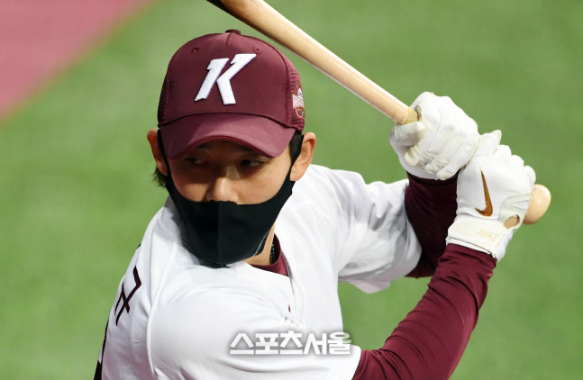 [포토]키움 이용규, 매서운 눈빛