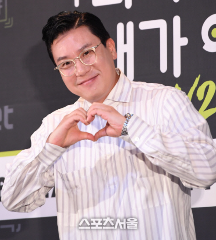 "49세 애기씨 미리 생일축하" 이상민, 역시 옛날사람, "호적 잘못 올라"[★SNS] 