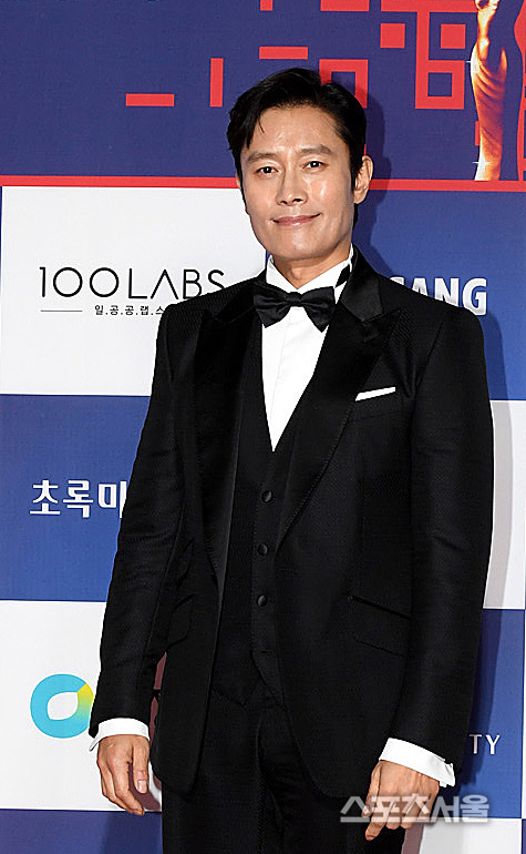 청룡영화상 이병헌, 남산의 부장들로...[포토]