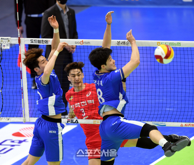 [포토] 박철우 '득점 성공이야'