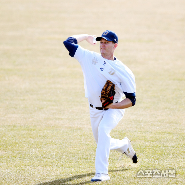 [포토] 루친스키 \'이 악물고\'