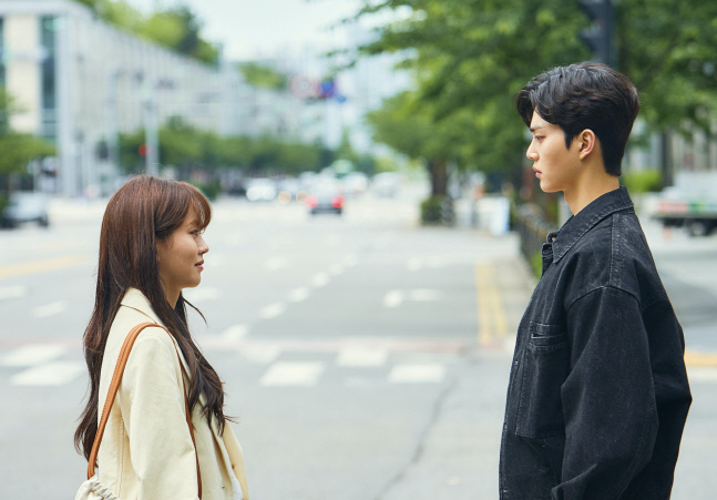 '좋알람' 김소현X정가람X송강 2년 만에 더욱 깊어진 '삼각관계'