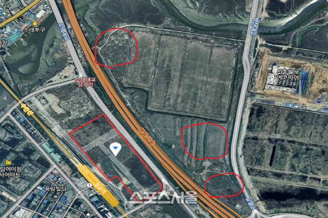 [카메라 고발] 시흥시, 월곶동 520-136번지 토지 폐기물 천국..."단속은 뒷짐"