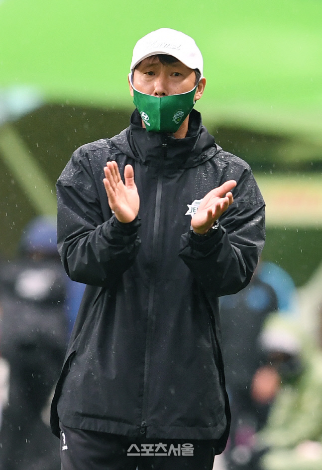 김상식 코치