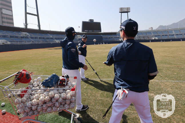 "기대하는 젊은 투수 있다" 이동욱 감독 확신, NC 두번째 송명기 예고[SS캠프]