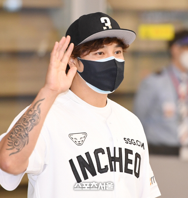 [포토] 추신수, KBO 활약 기대하세요~