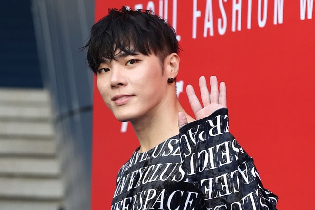 '프로포폴 상습투약' 휘성, 오늘(9일) 선고공판