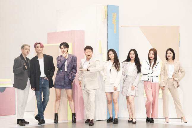 'TMI 뉴스' 전현무 "아이돌 차트쇼 자부심 커, 엠넷의 '전원일기' 될 것"[종합]