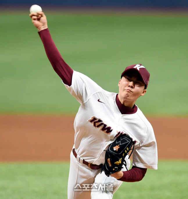 [포토] 역투하는 키움 장재영