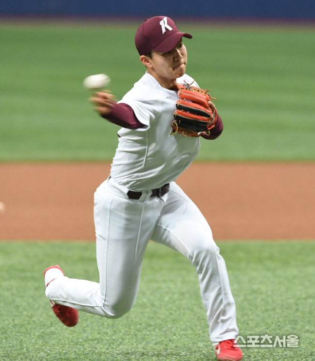 [포토] 키움 김휘집, 빠르게~