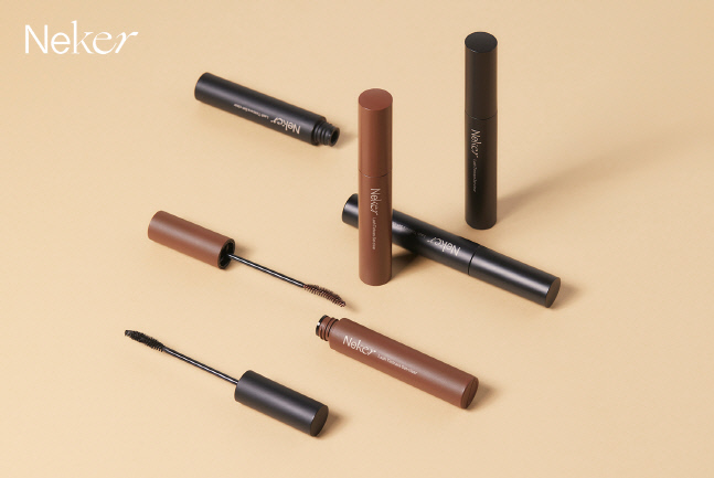 네케르, '래쉬 틴트카라' 출시…"초밀착 워터프루프 마스카라"