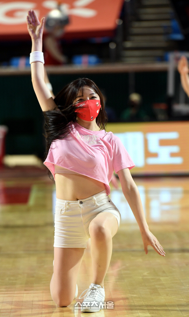 [포토] SK 치어리더 '승리를 위하여'