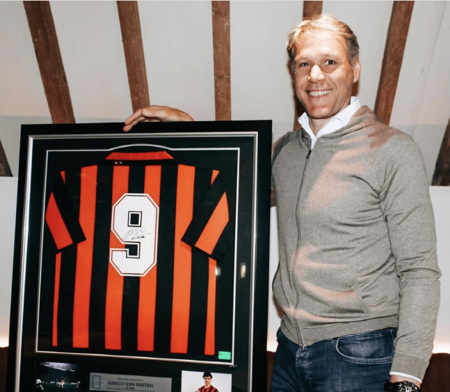 오프사이드 '폐지론자' 판파스턴 또 주장 "축구 더 좋아질 거라고!"