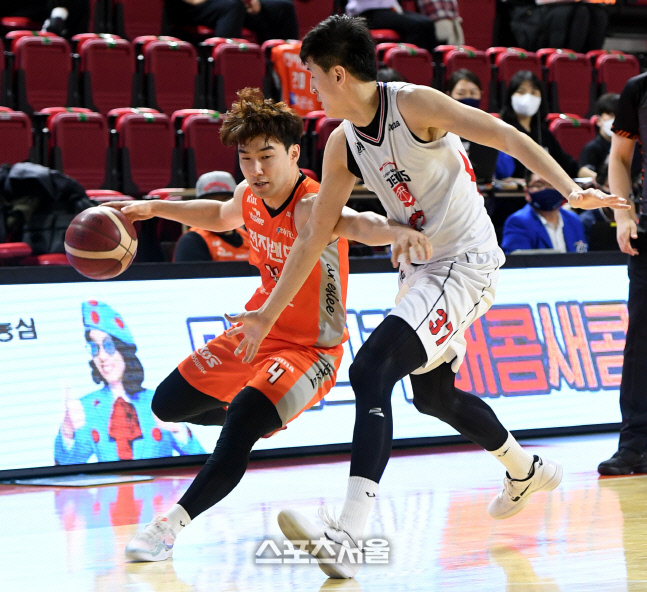 [포토] 김낙현 '과감한 돌파'