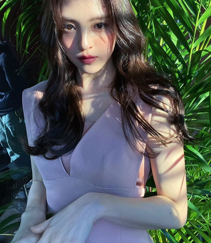 '보정 無필요' 한소희, 카메라 뚫고 나오는 여신 미모[★SNS] 