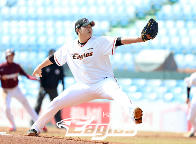 한화, 개막전 선발투수로 김민우 낙점…5년만에 토종 선발 나선다