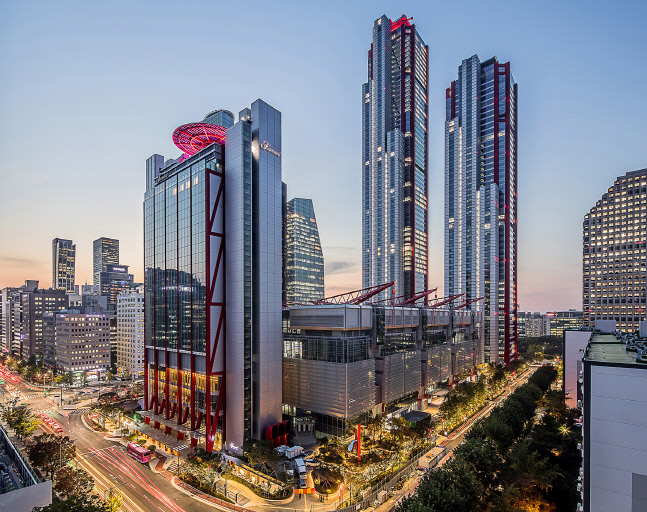 시아플랜건축이 여의도 파크원의 국내 설계를 맡았다