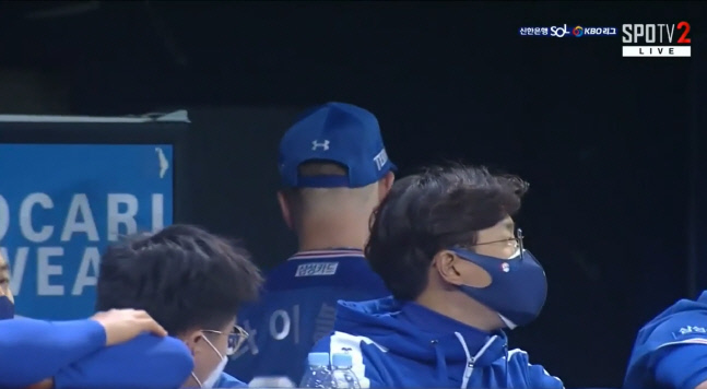 결국 더그아웃서 사라진 라이블리, 가장 필요한 건 멘탈관리