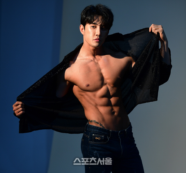 [이주상의 e파인더] '사랑꾼' 머슬마니아 세계챔프 이원준, 2021년은 만능 스포테이너로 태어나는 해!