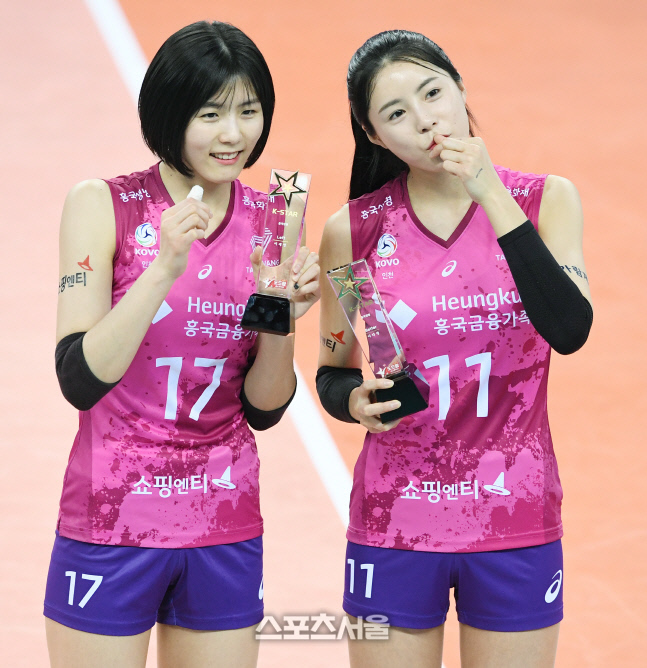 체육시민연대 "이재영·이다영, 학폭 피해자에 2차 가해 멈춰라" 성명서 발표