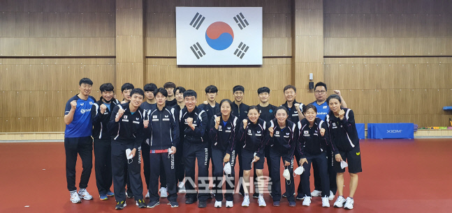 "진천이 그리웠다"...탁구대표팀 1년 만에 대면훈련 돌입