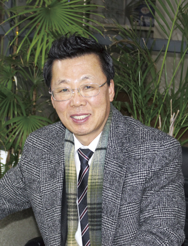 포원솔루션그룹 김학겸 회장