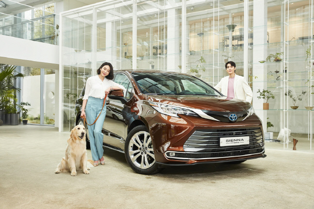 토요타 뉴 시에나 2WD 모델